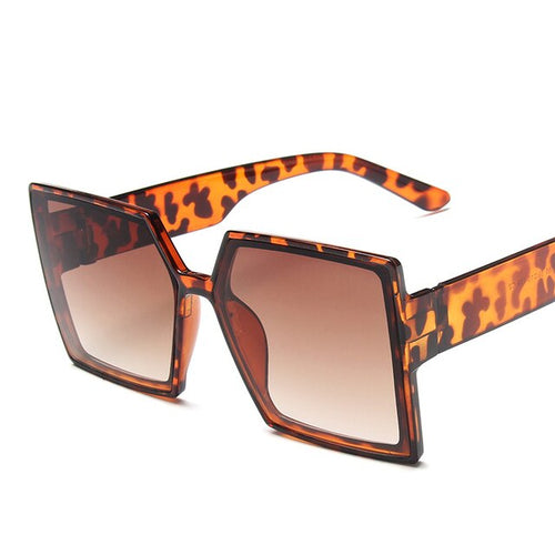 Load image into Gallery viewer, Women&#39;s Square Sunglasses Oversized
