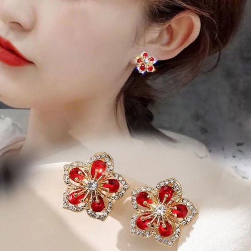 Load image into Gallery viewer, Christmas Snowflake Stud Earrings
