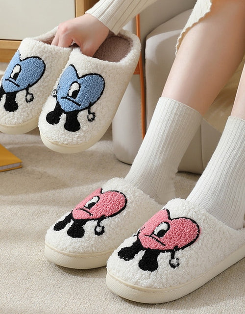 Load image into Gallery viewer, Love Heart Fluffy Slippers
