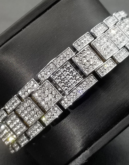 Load image into Gallery viewer, Diamond Calendar Watches
