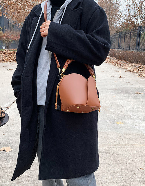 Load image into Gallery viewer, Retro Bucket Shoulder Bag
